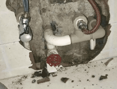 白碱滩卫生间漏水维修公司专业为您介绍下白碱滩查漏水的服务流程是怎么样的。首先需求找专业的师傅走效